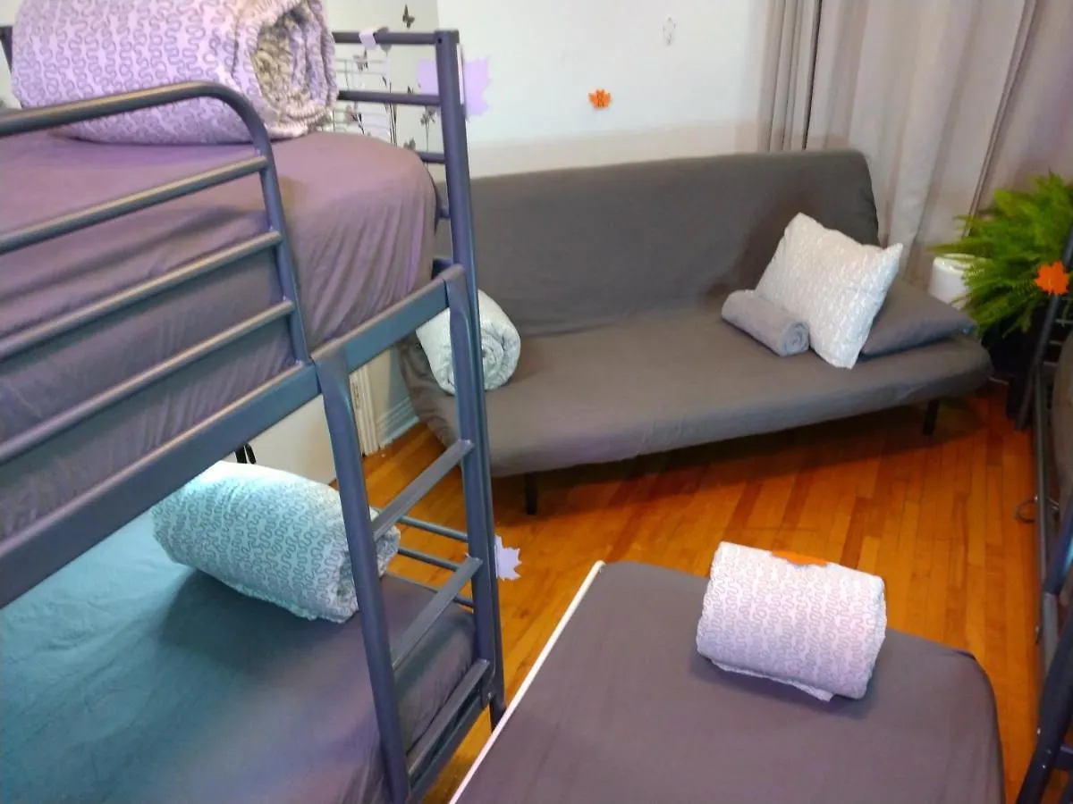Hellostel Montreal Hostel
